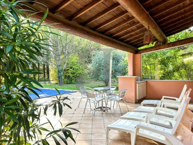 Maison 7 pièces 191 m²