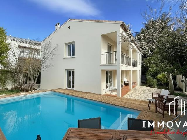 Maison 7 pièces 191 m²