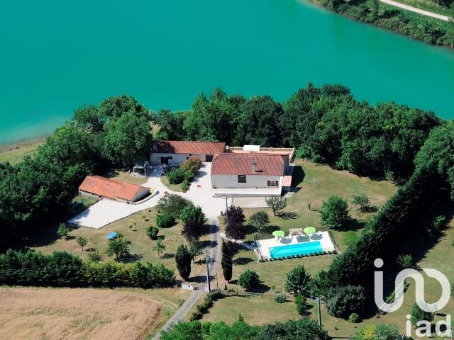 Maison 7 pièces 192 m²