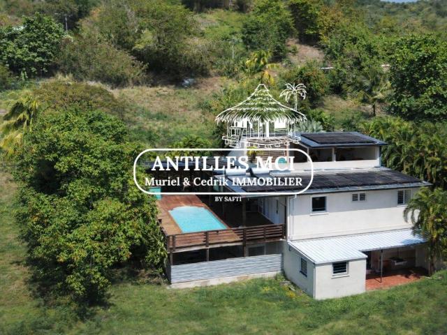 Maison 7 pièces 192 m²