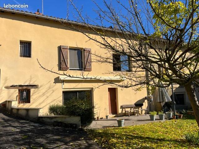 Maison 7 pièces 192 m²