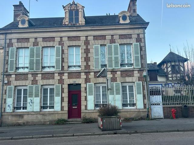 Maison 7 pièces 192 m²