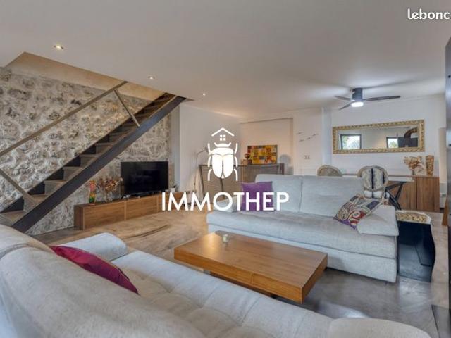 Maison 7 pièces 192 m²