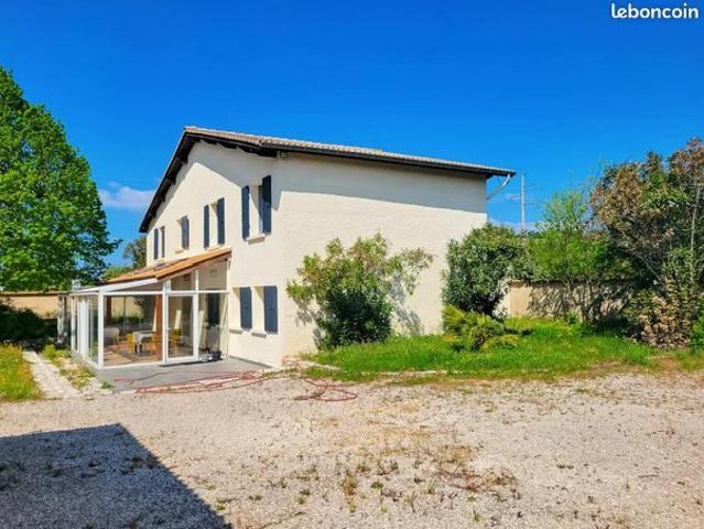 Maison 7 pièces 192 m²