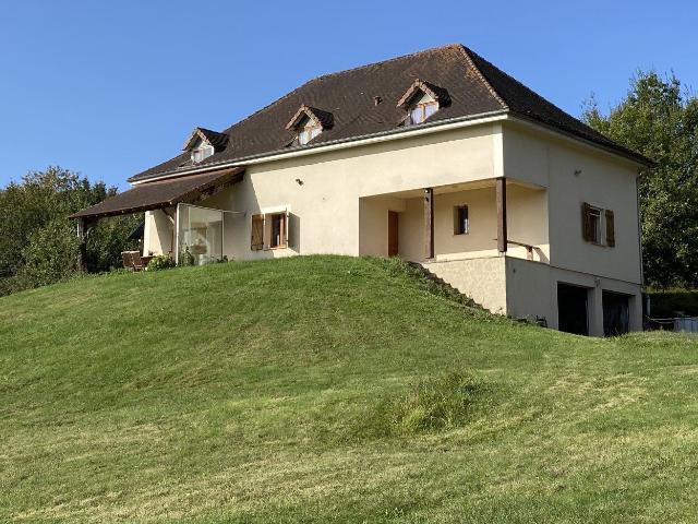 Maison 7 pièces 192 m²
