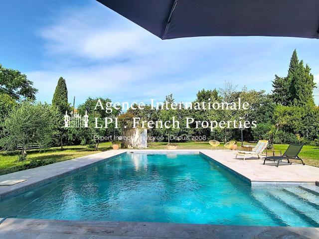 Maison 7 pièces 192 m²