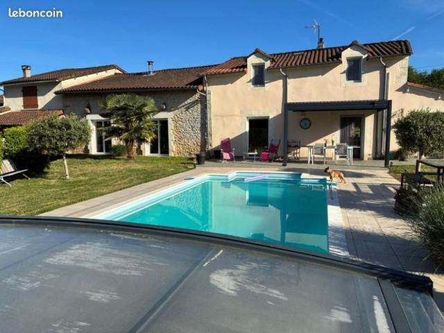 Maison 7 pièces 192 m²