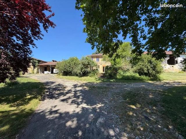 Maison 7 pièces 192 m²
