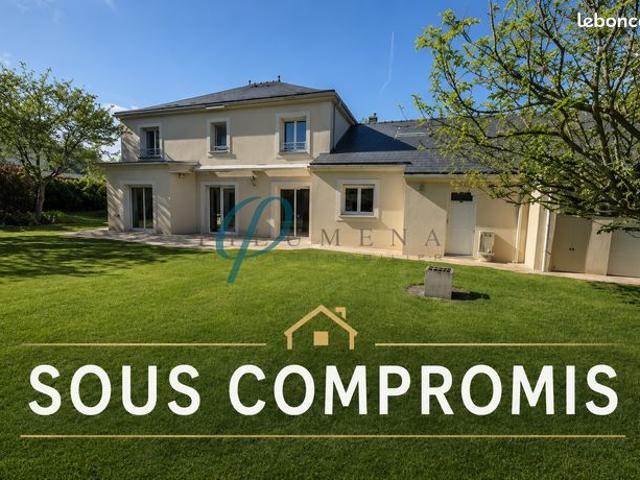 Maison 7 pièces 192 m²