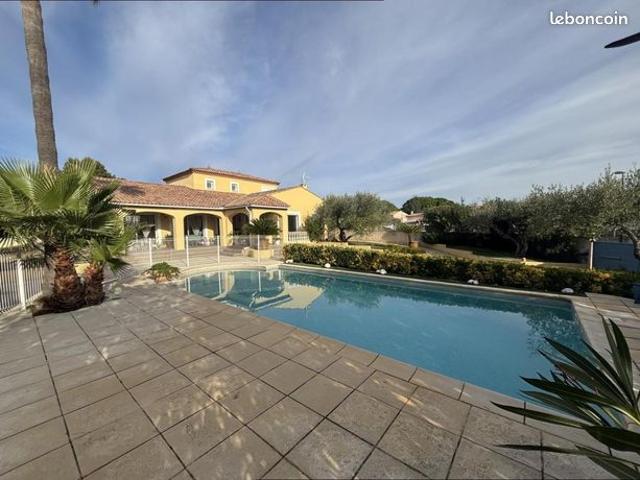 Maison 7 pièces 192 m²