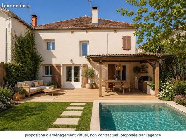 Maison 7 pièces 192 m²