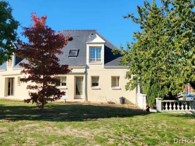Maison 7 pièces 192 m²
