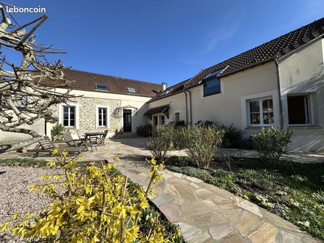 Maison 7 pièces 192 m²