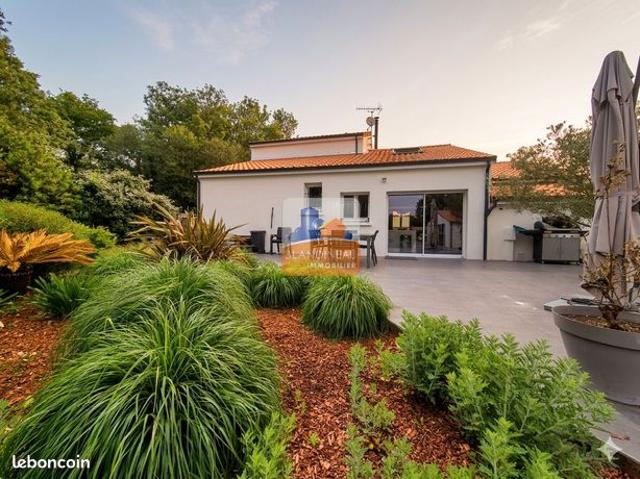 Maison 7 pièces 193 m²