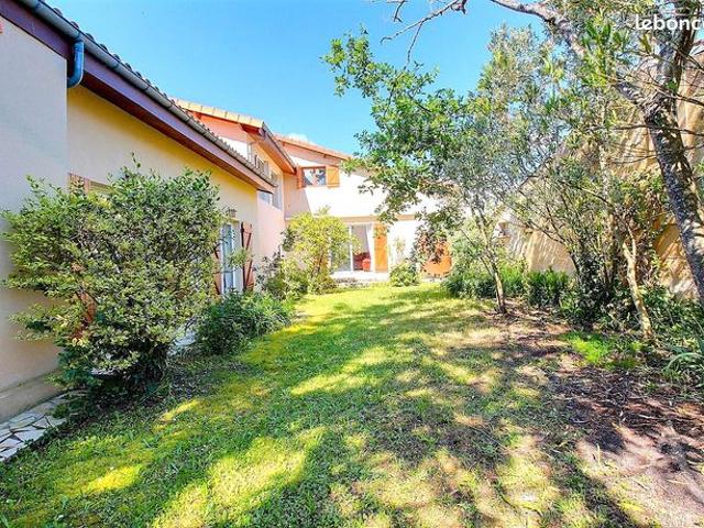 Maison 7 pièces 193 m²