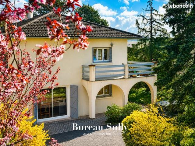 Maison 7 pièces 193 m²