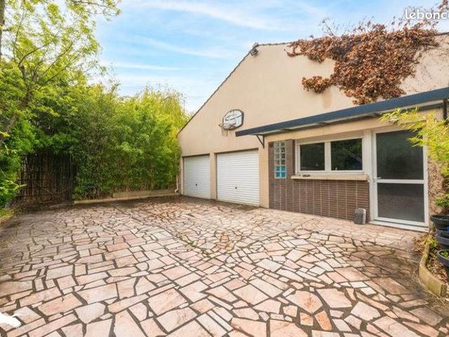 Maison 7 pièces 193 m²