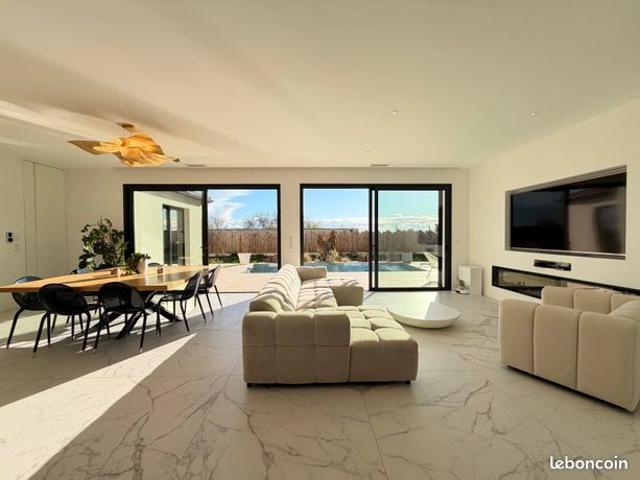 Maison 7 pièces 193 m²