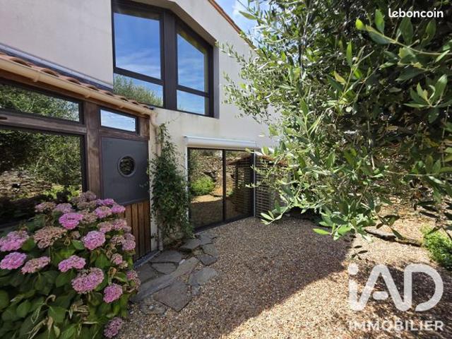 Maison 7 pièces 193 m²
