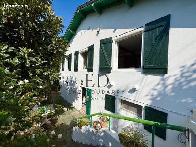 Maison 7 pièces 193 m²