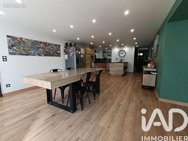 Maison 7 pièces 193 m²