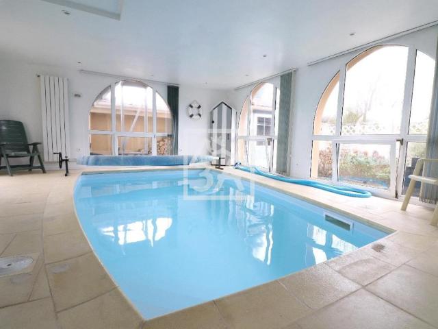 Maison 7 pièces 193 m²
