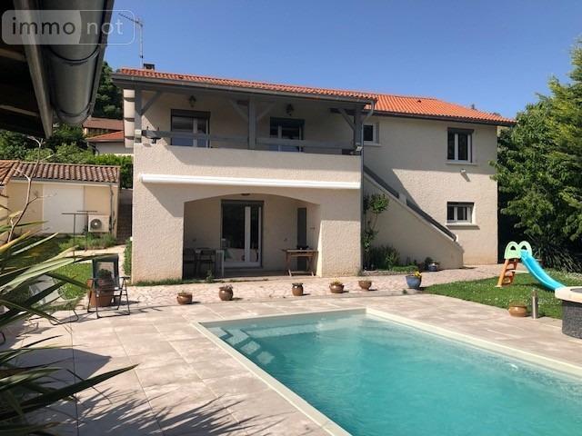 Maison 7 pièces 193 m²
