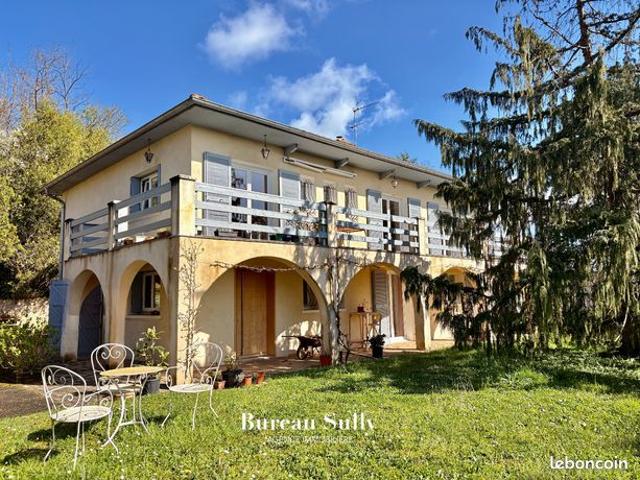 Maison 7 pièces 193 m²