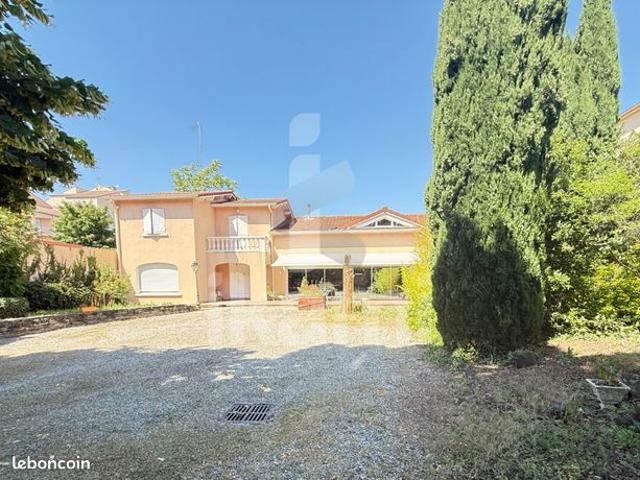 Maison 7 pièces 193 m²