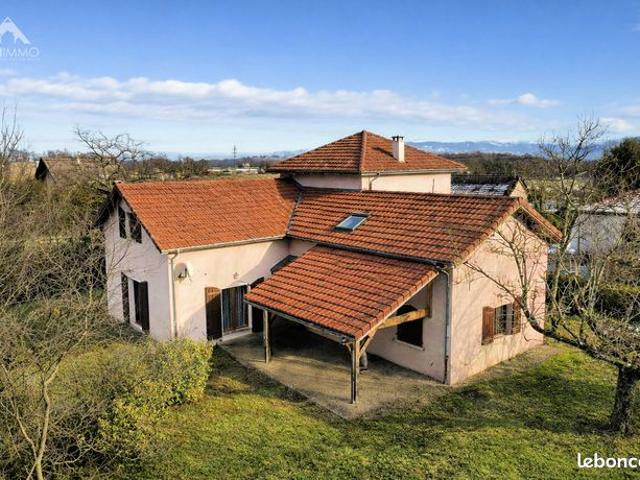 Maison 7 pièces 193 m²