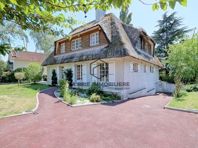 Maison 7 pièces 193 m²