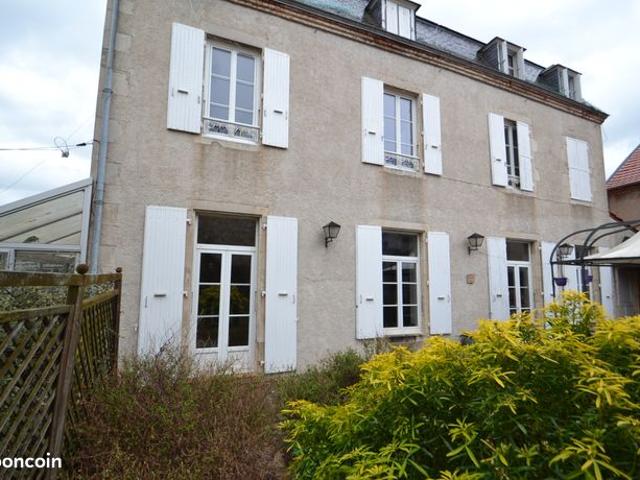 Maison 7 pièces 193 m²
