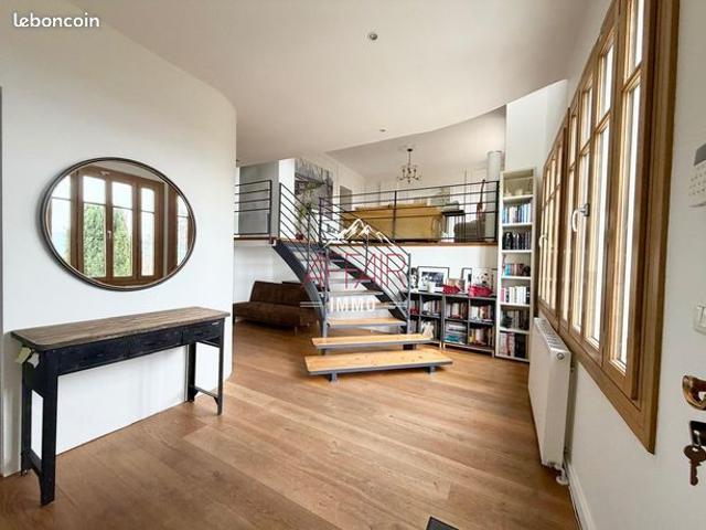 Maison 7 pièces 204 m²