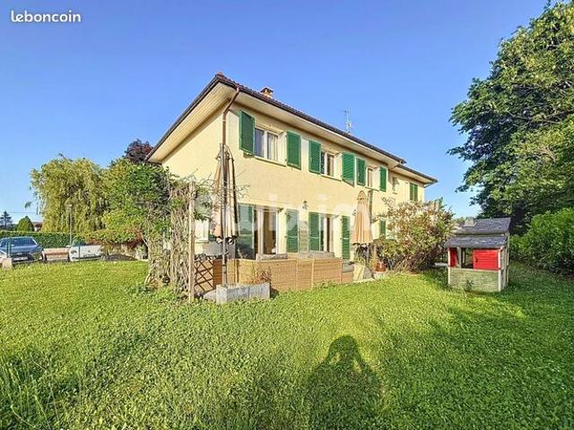 Maison 7 pièces 204 m²