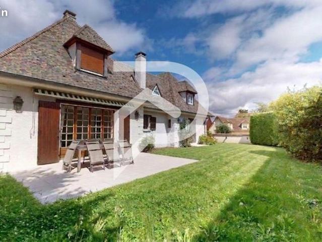 Maison 7 pièces 204 m²
