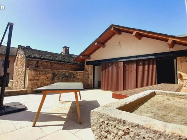Maison 7 pièces 204 m²