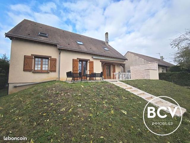 Maison 7 pièces 204 m²