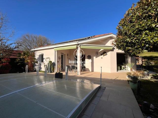 Maison 7 pièces 204 m²