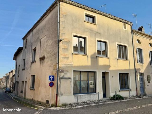 Maison 7 pièces 204 m²