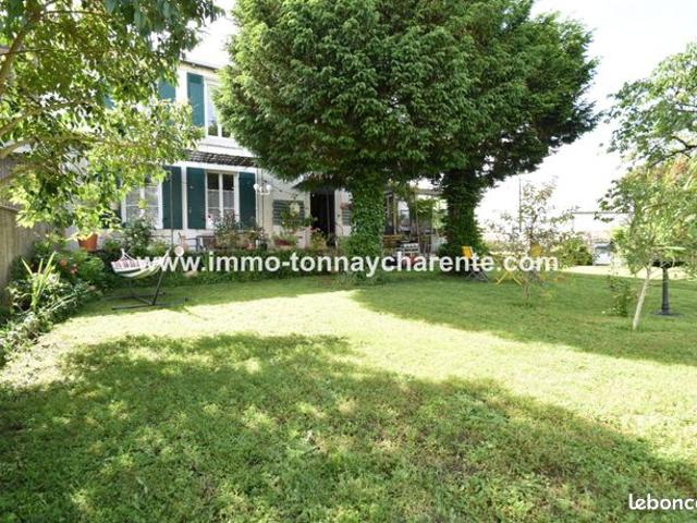 Maison 7 pièces 204 m²