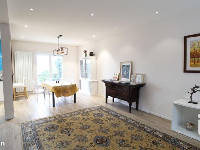 Maison 7 pièces 204 m²