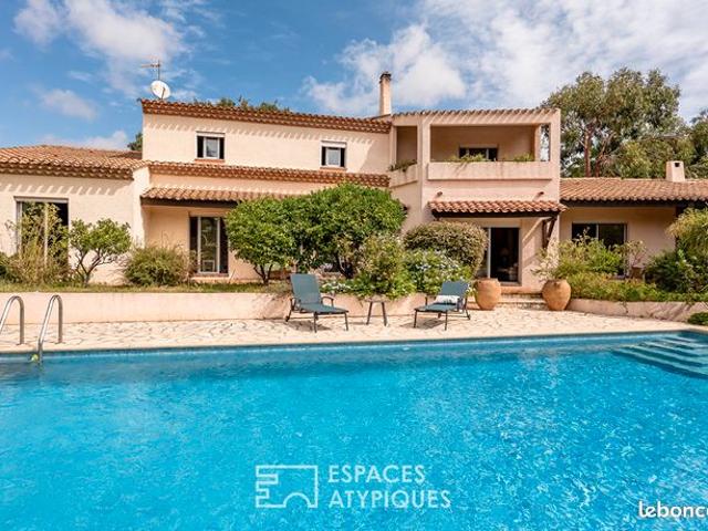 Maison 7 pièces 204 m²