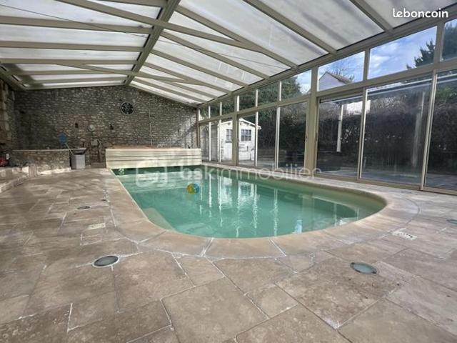 Maison 7 pièces 205 m²
