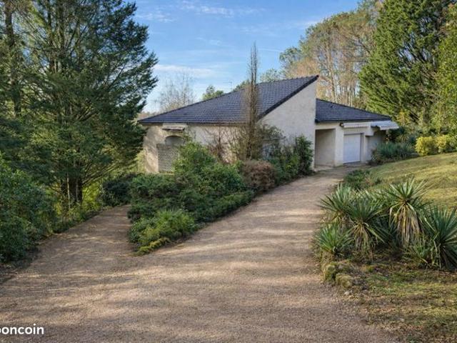Maison 7 pièces 205 m²