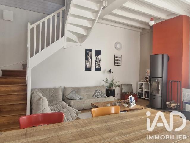 Maison 7 pièces 205 m²