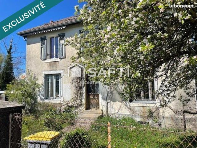 Maison 7 pièces 205 m²