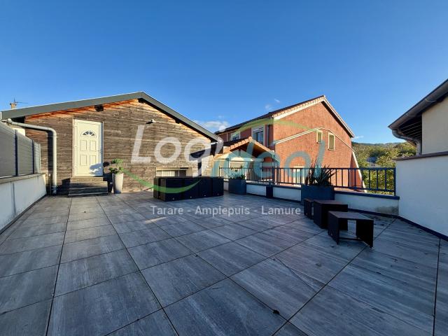 Maison 7 pièces 205 m²