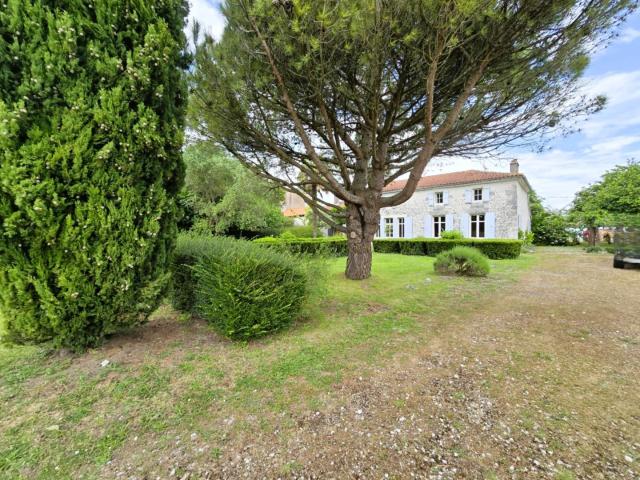 Maison 7 pièces 205 m²