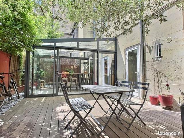 Maison 7 pièces 205 m²