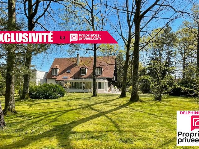Maison 7 pièces 205 m²